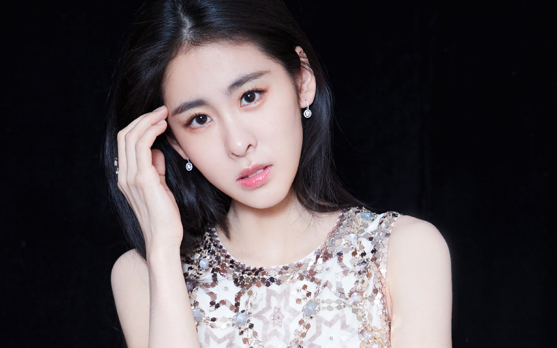 山林探秘徒步：觅得心灵宁静之旅，徒步山林游记